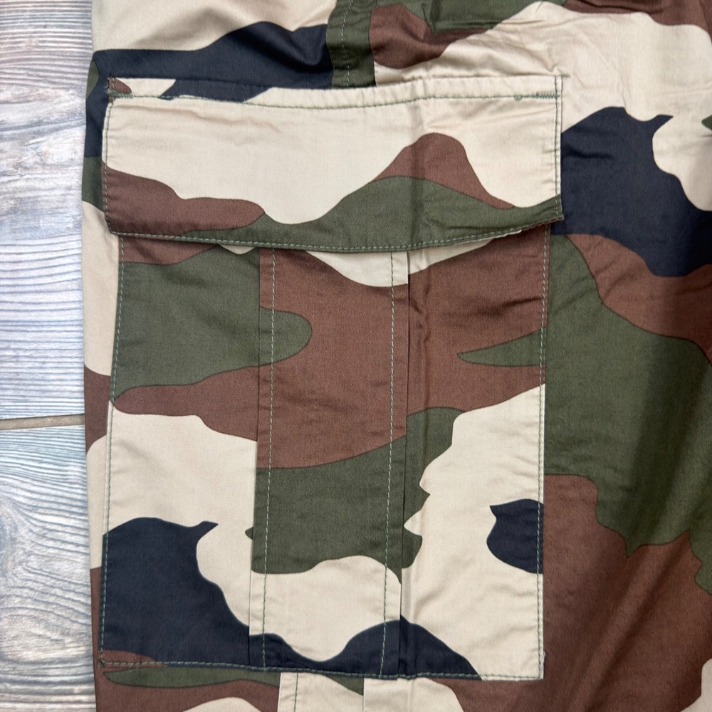 Good American Women M Parachute Pants Fatigue Green Camo GPP600P NWT - Picture 13 of 14